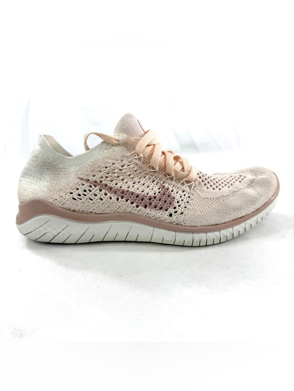 Nike Free Run Flyknit Women Size 6 Guava Ice Mesh Running Shoe 942839-802
